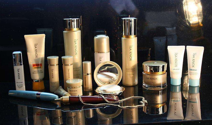 中國(guó)化妝品銷售價(jià)格居高不下的四大原因