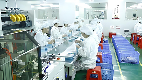 化妝品生產(chǎn)基地哪里最多？